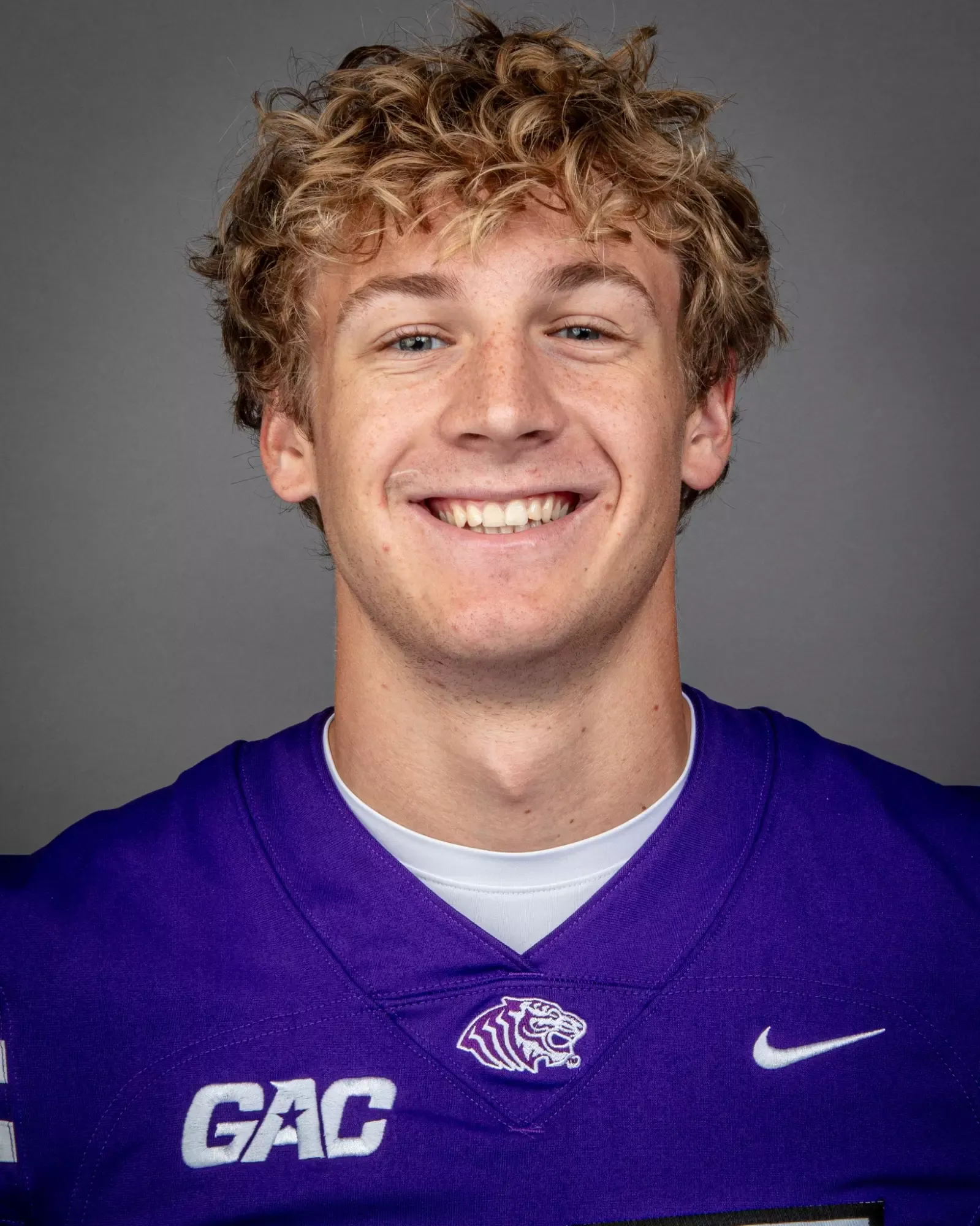 Layne Hooker, Football, undefined