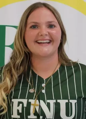 Sophia White, Softball, undefined