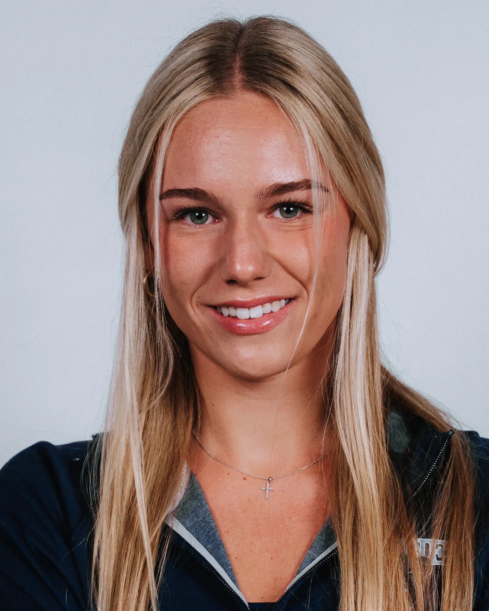 Charlotte Hoover, Swimming & Diving, University of Maine
