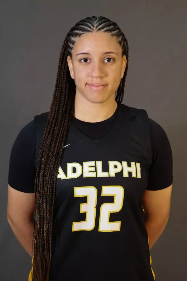Seanna Crooks, Basketball, Adelphi University
