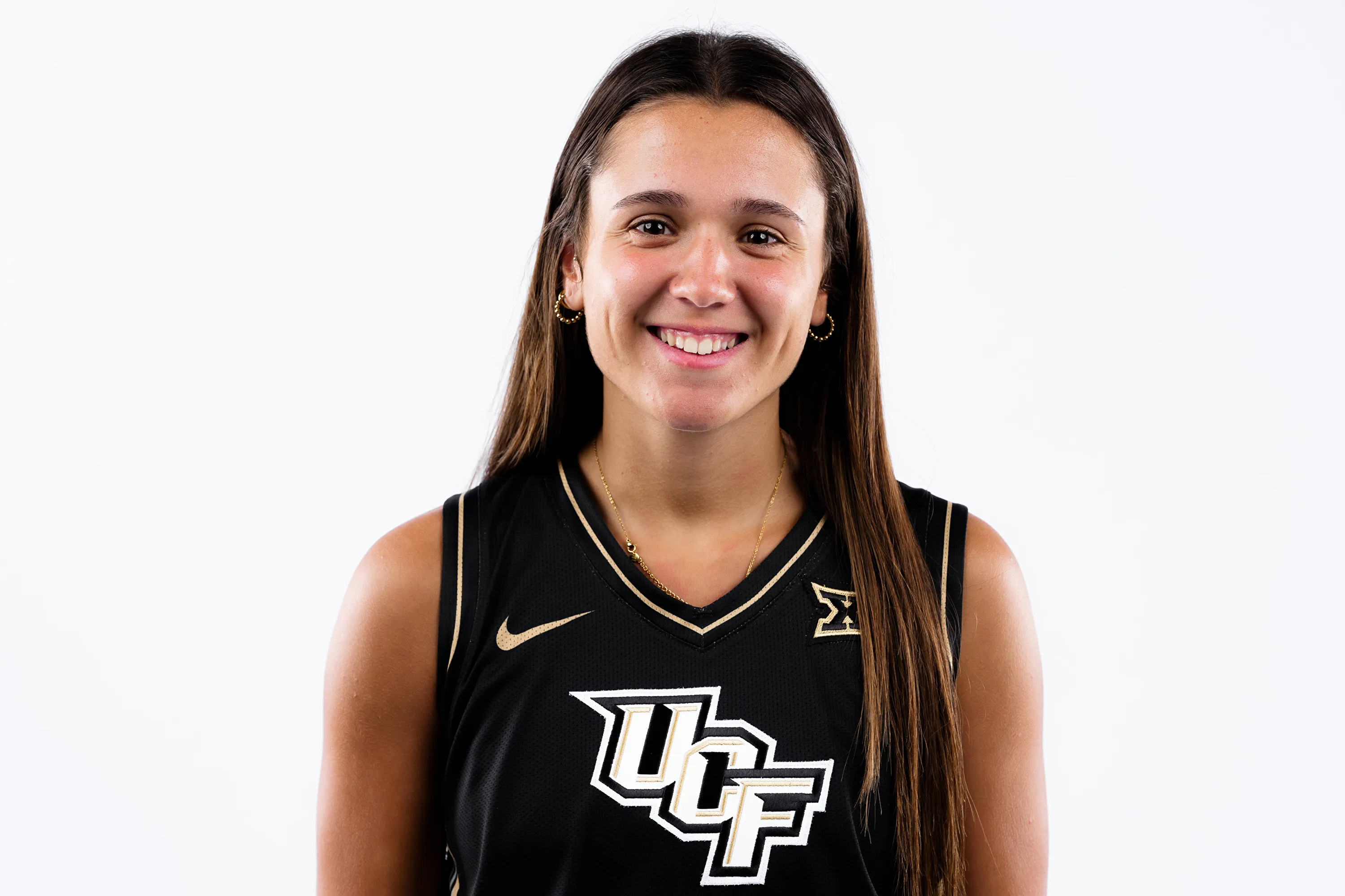 Maria Cintas, Basketball, undefined