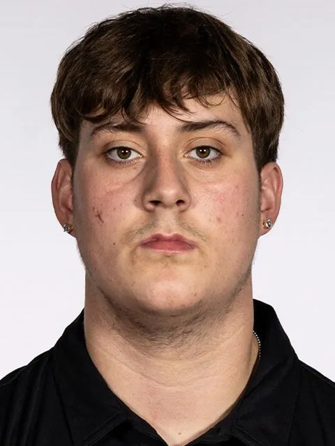 Ashdon Wnetrzak, Football, undefined