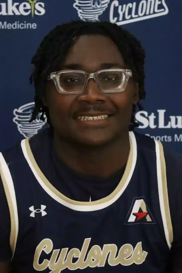 Chris Selby, Basketball, Centenary University