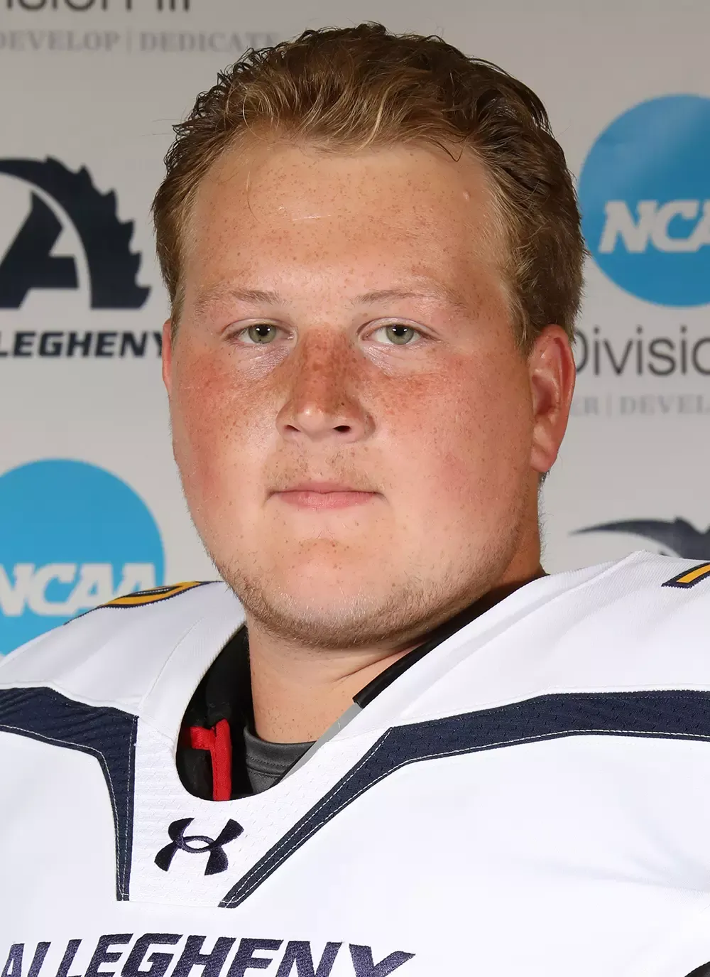 Alex Rogowski, Football, undefined