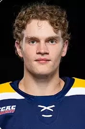 Logan McCutcheon, Hockey, undefined