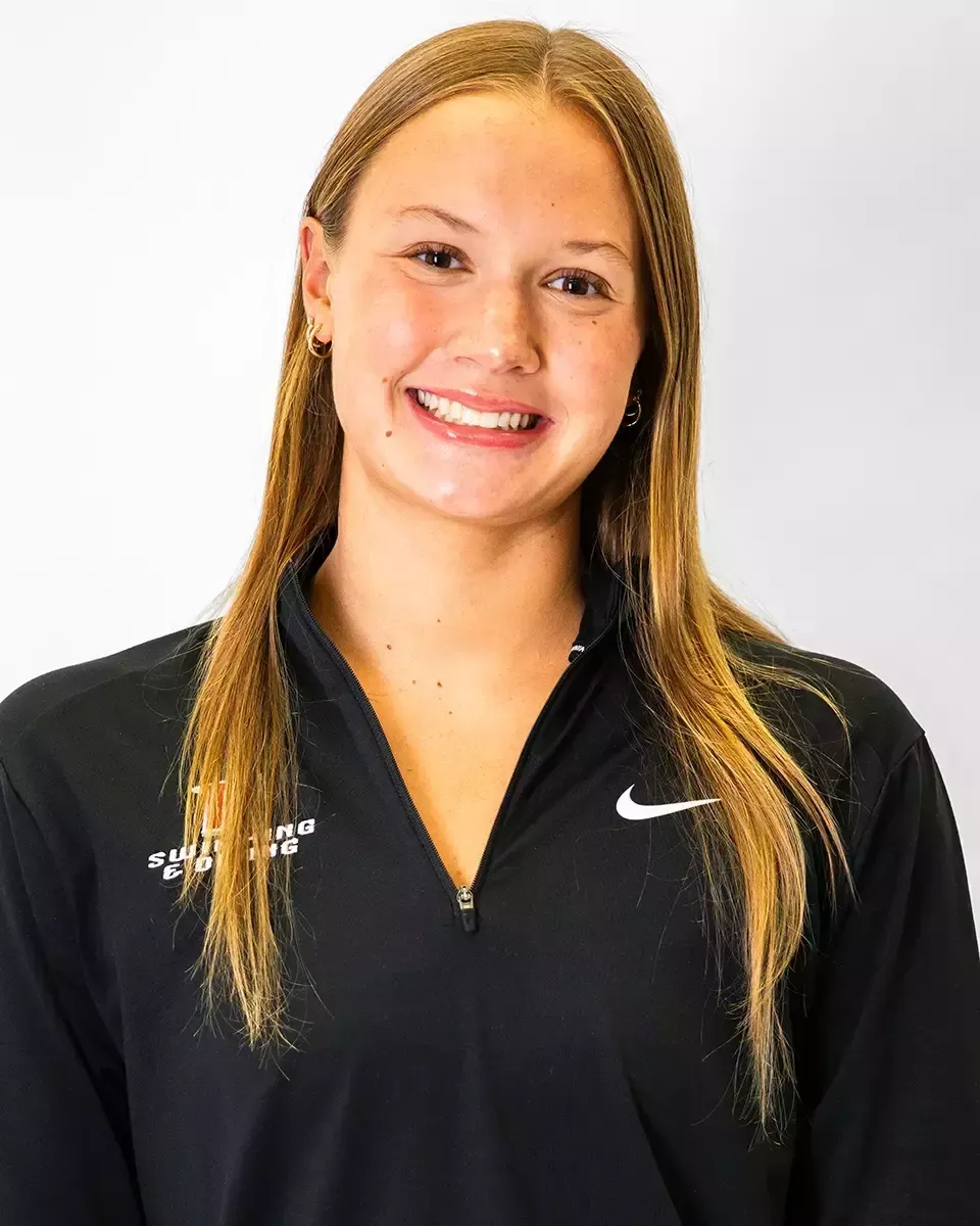 Sofia Smerechniak, Swimming & Diving, Fairfield University