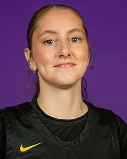 Ella DeYoung, Basketball, Emerson College