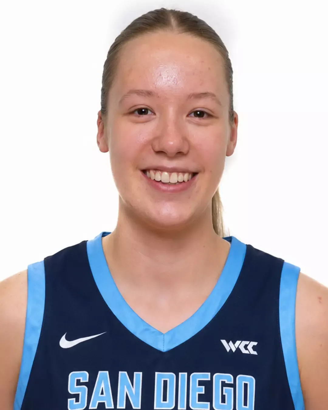 Rosalie Esser, Basketball, University of San Diego