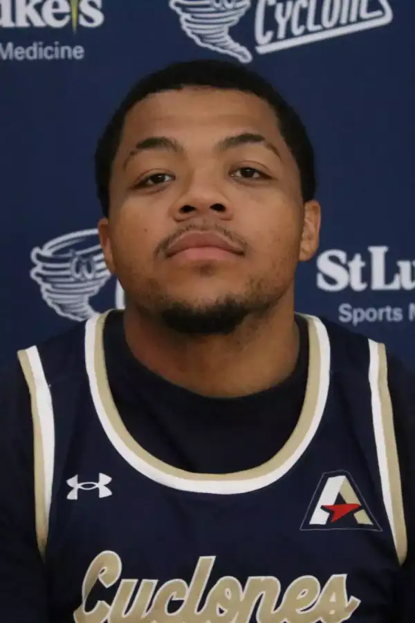 Miguel Baldwin, Basketball, Centenary University
