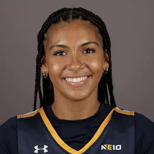 Izzy Terzioski, Basketball, Southern New Hampshire University