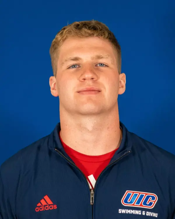 Reece Carlson, Swimming & Diving, University of Illinois Chicago