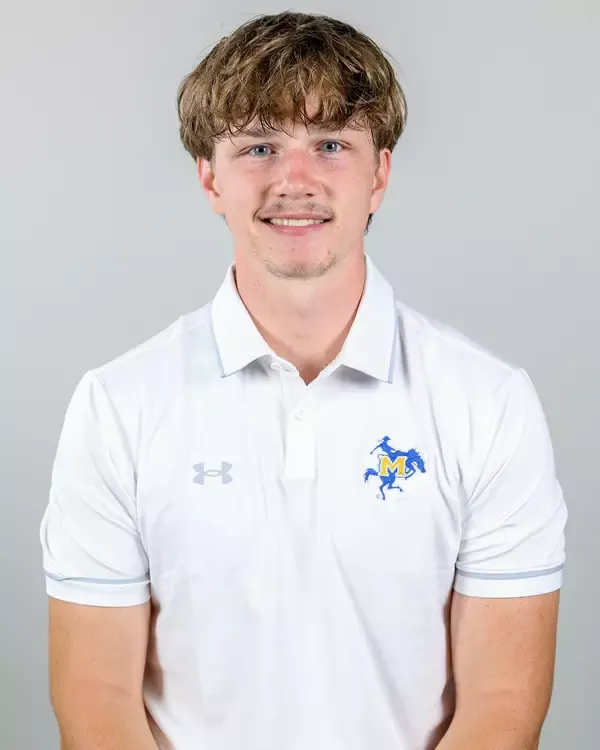 Eli Bray, Football, undefined