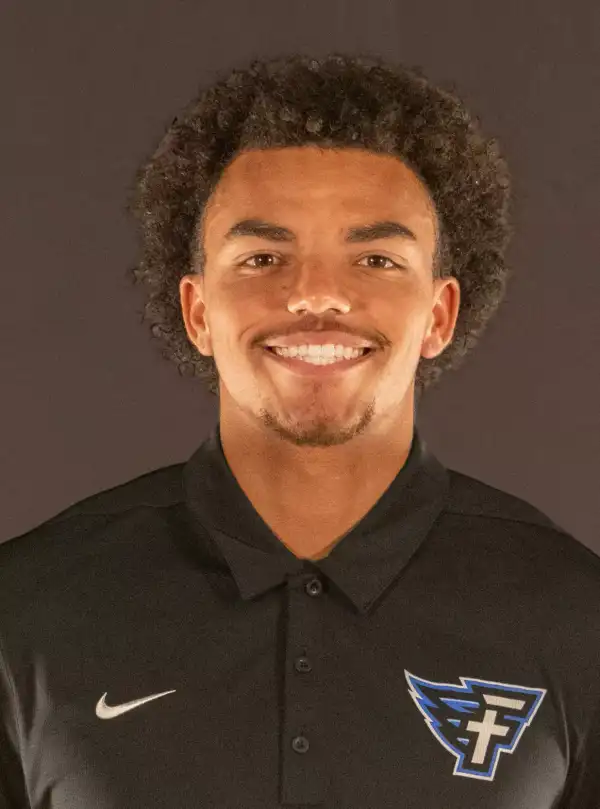 Kamden Wellington, Football, Faulkner University