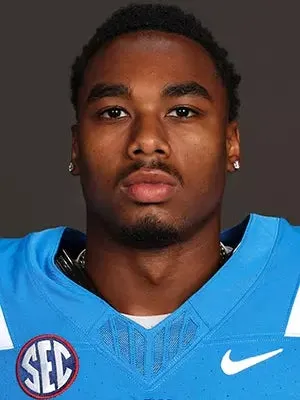 Dante Core, Football, undefined