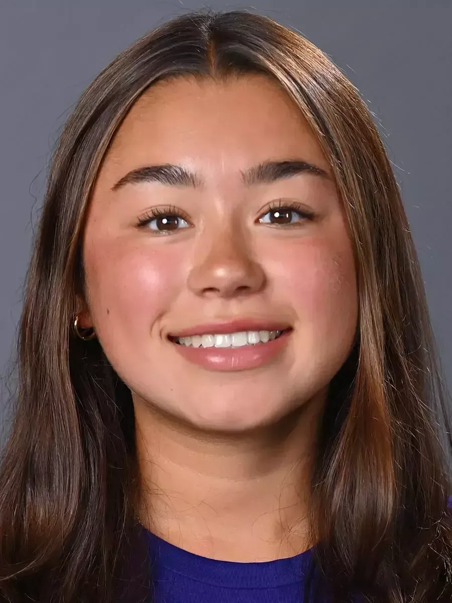 Natalie Neno, Swimming & Diving, College of the Holy Cross