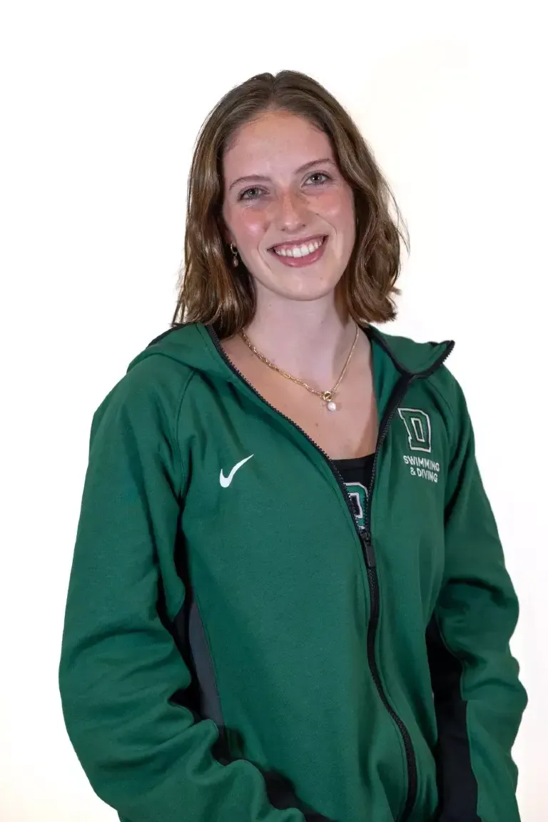 Maggie Lambdin, Swimming & Diving, Dartmouth College