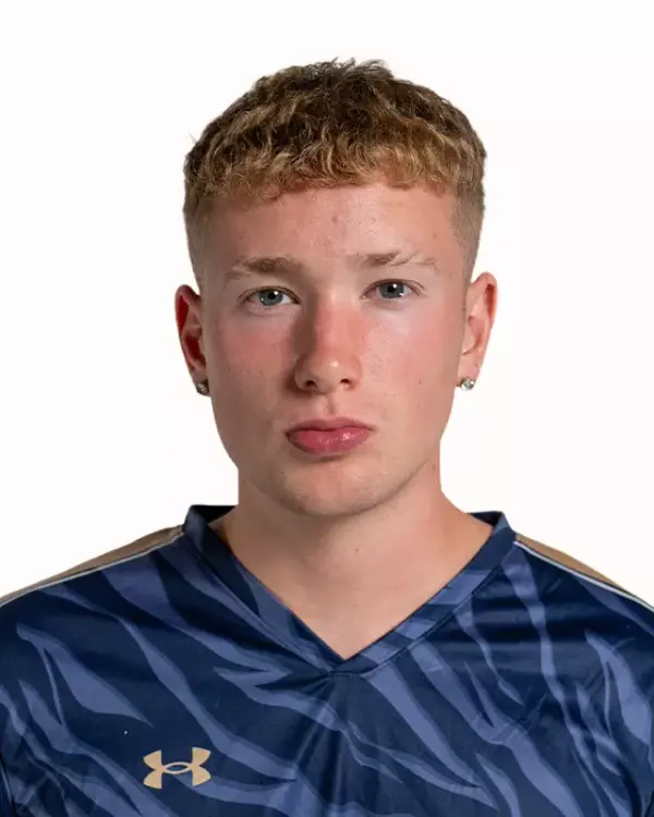 Arnar Arnarsson, Soccer, Queens University of Charlotte