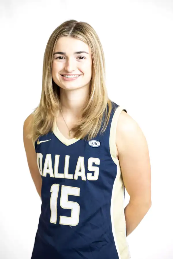 Isabelle Chevalier, Basketball, University of Dallas