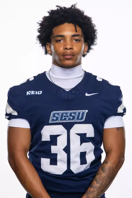 Amir Knighton, Football, Southern Connecticut State University