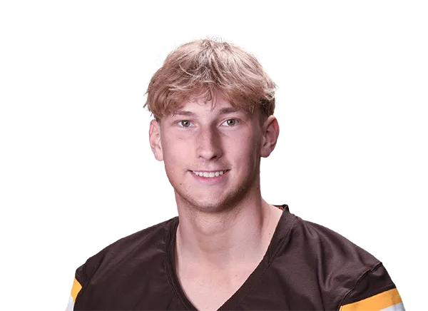 Erik Sandvik, Football, undefined