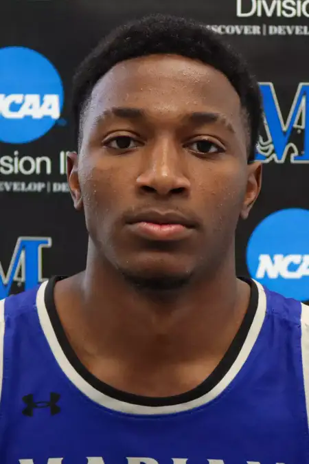 Parion Palmer, Basketball, Marian University