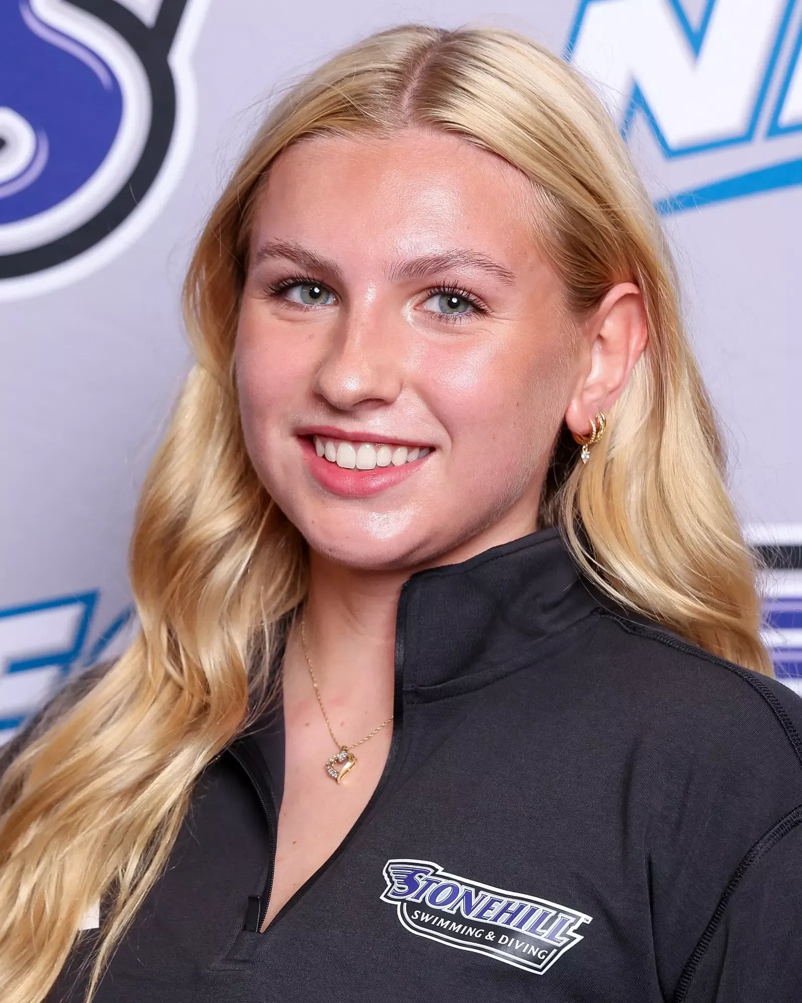 Sienna Mason, Swimming & Diving, Stonehill College