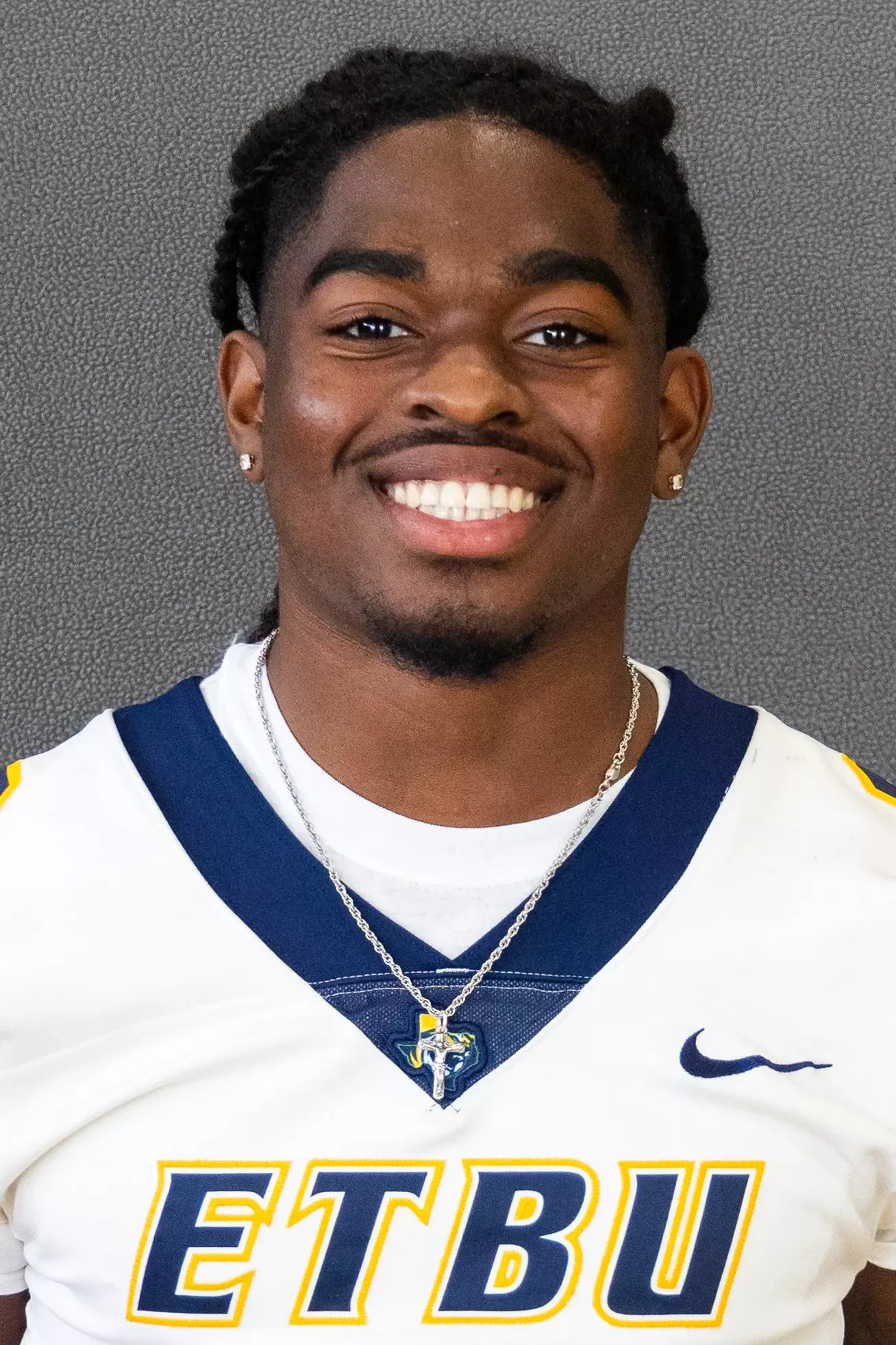 Bryson Linnear, Football, undefined
