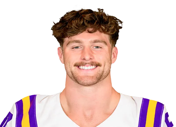 Dylan Carpenter, Football, undefined