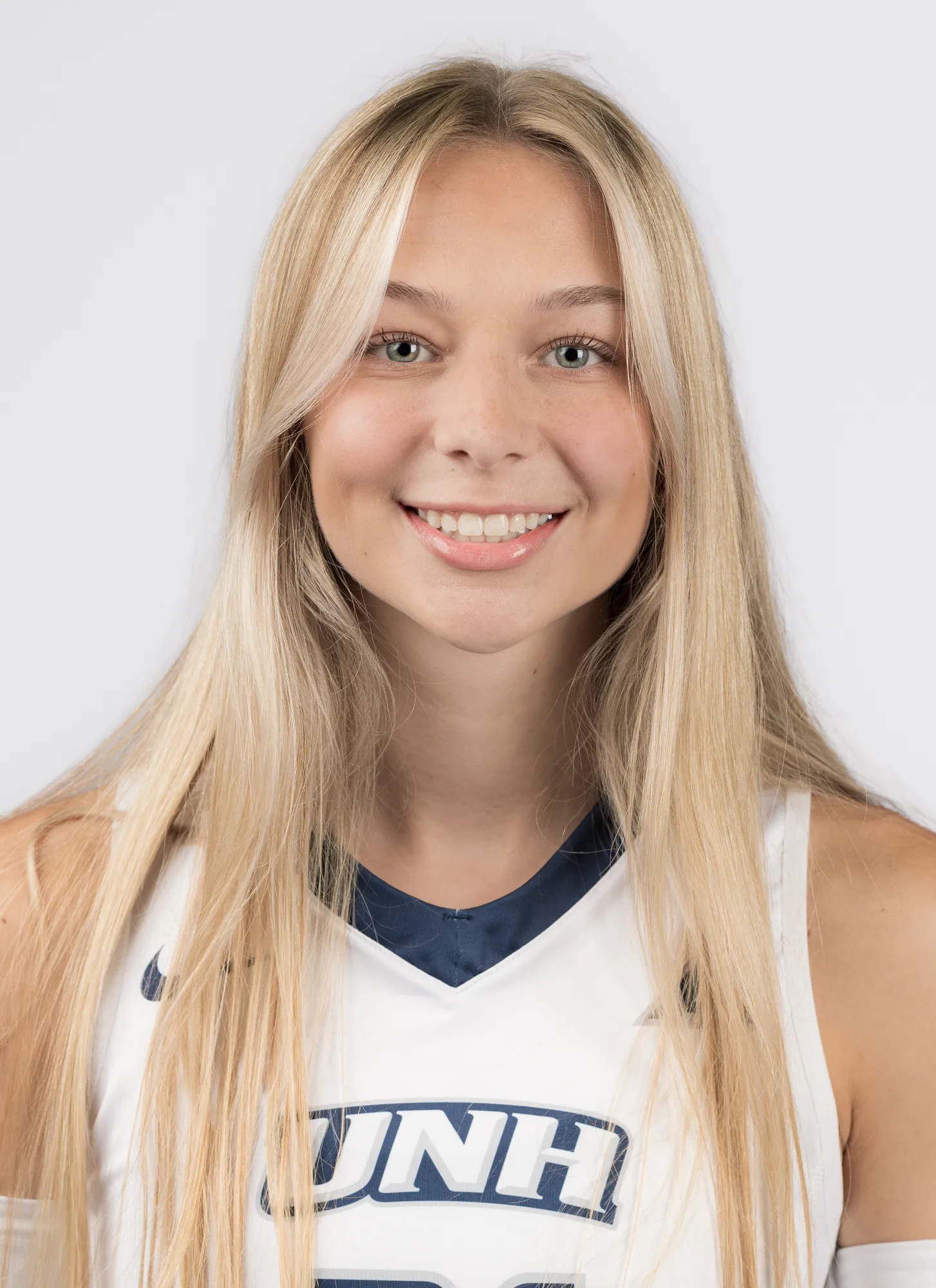 Vivien Affeldt, Volleyball, University of New Hampshire