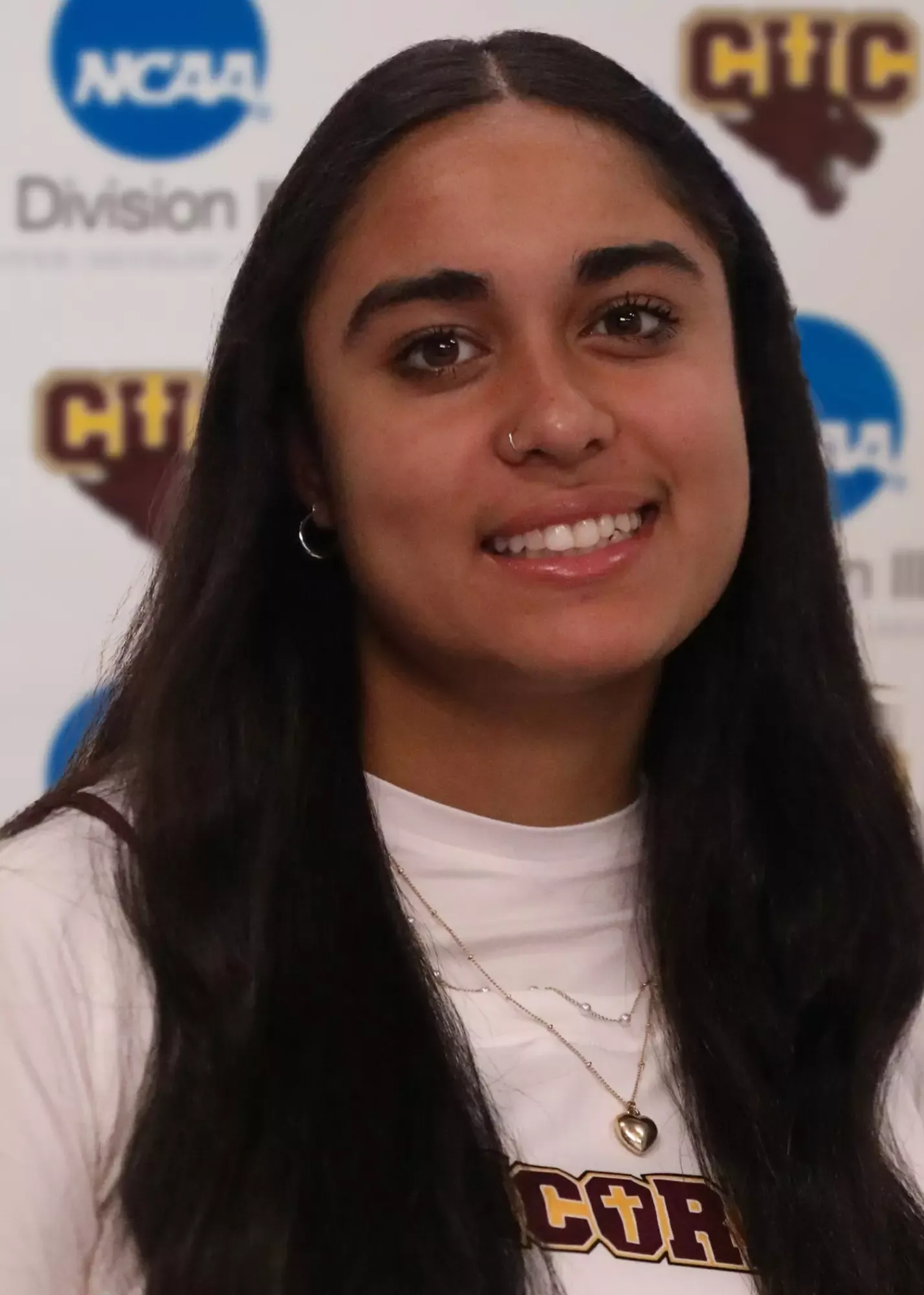 Isabella Ayer, Basketball, Concordia University Chicago