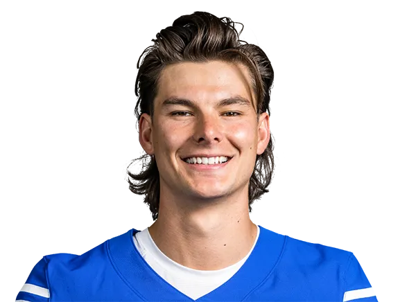 Cade Fennegan, Football, undefined