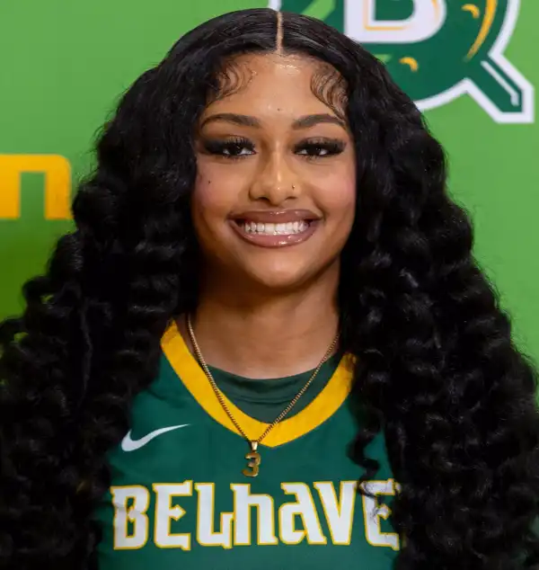 Teeale Wells, Basketball, Belhaven University