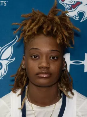 Jaliyah Weekes, Basketball, undefined