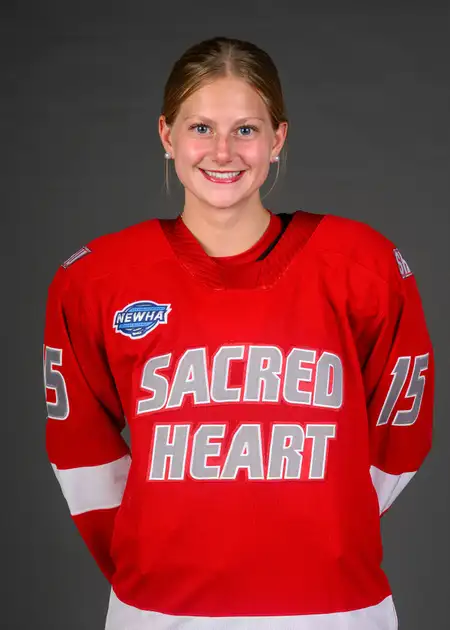 Lake Bethard, Hockey, Sacred Heart University
