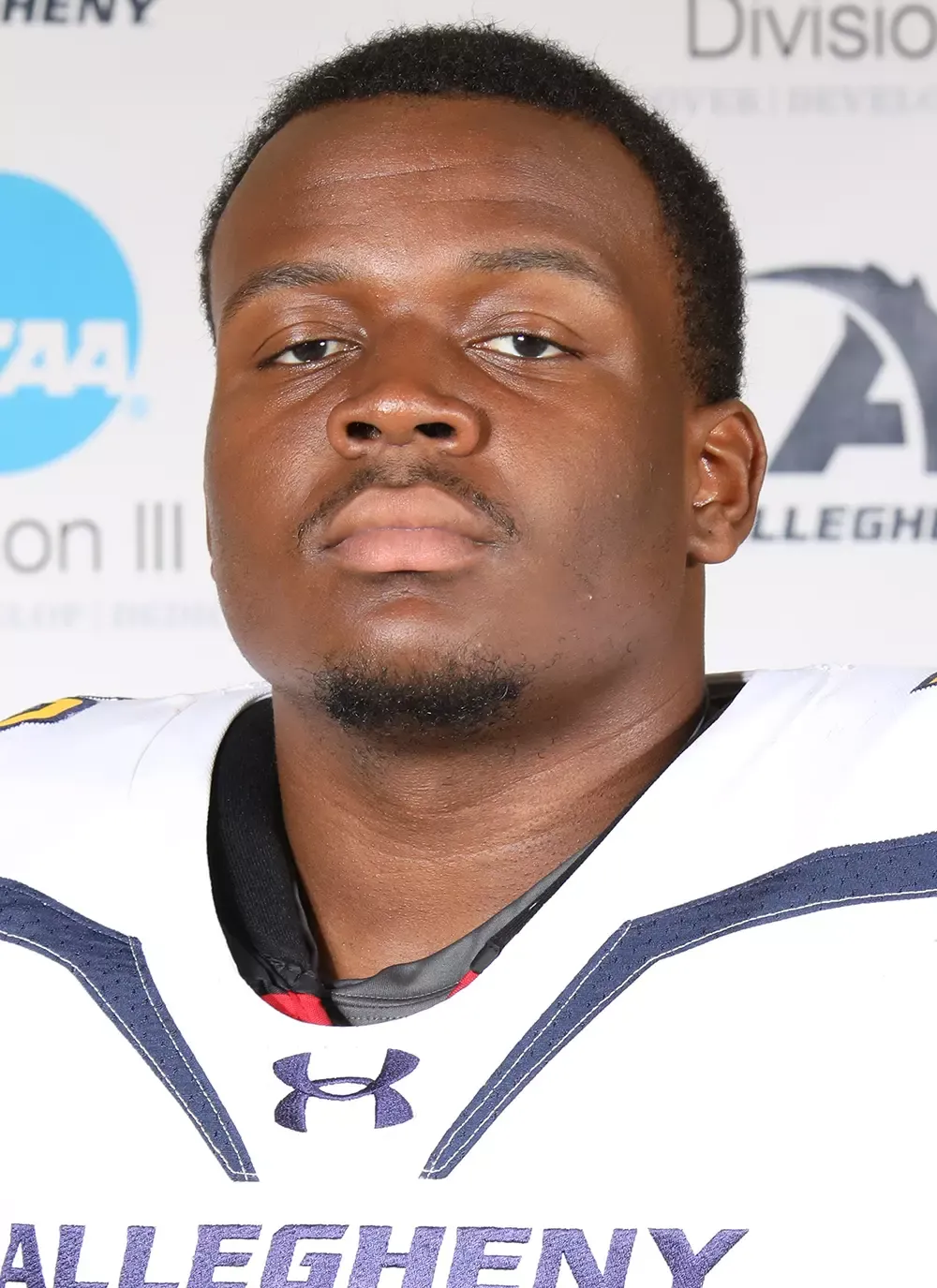 CJ Gissentaner, Football, undefined