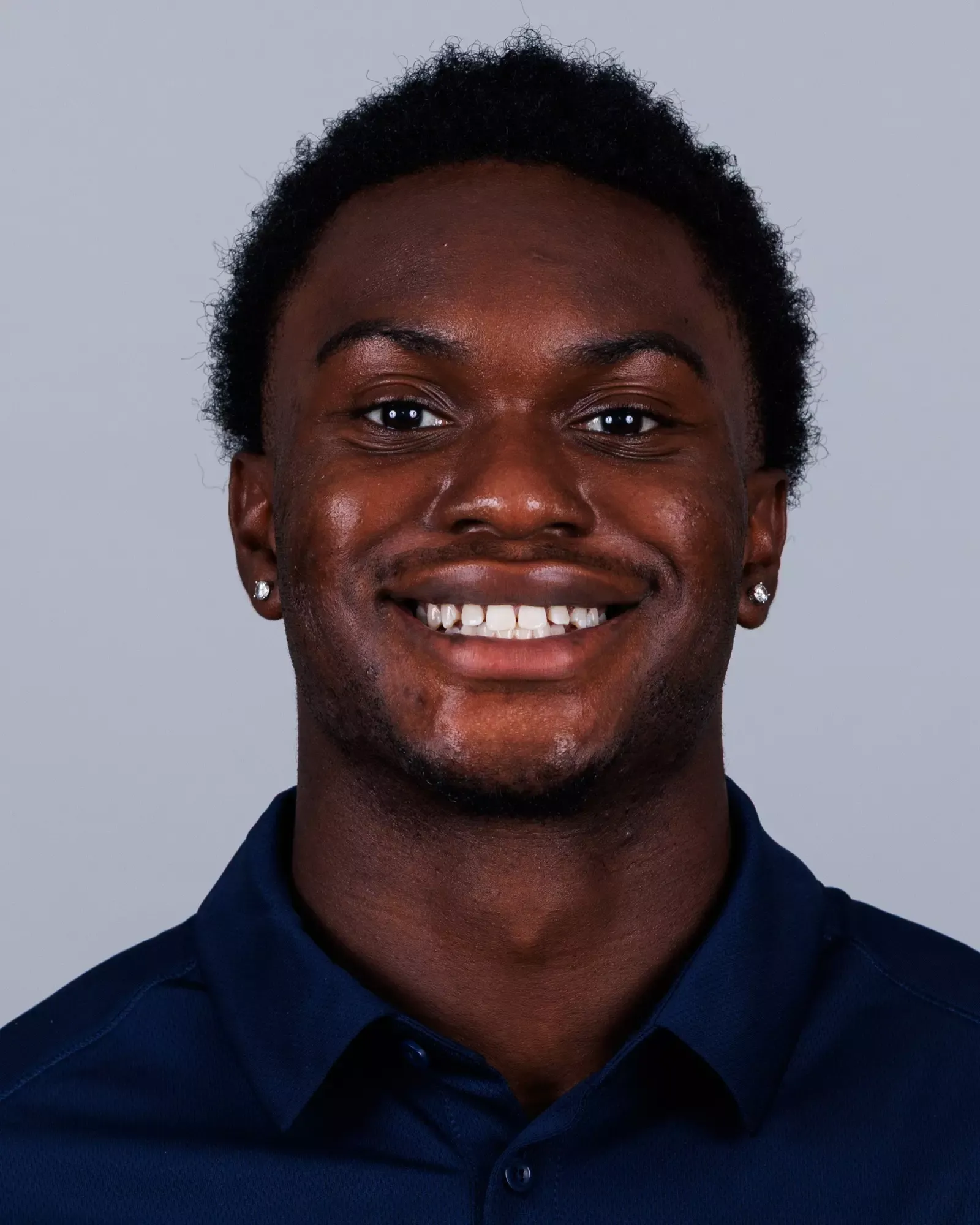 Chenna Onwuasoanya, Football, Yale University