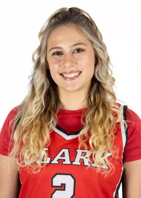 Juliette Tarsa, Basketball, Clark University
