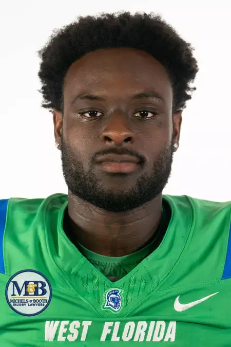 Kenyan Hunter, Football, University of West Florida