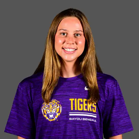 Ella Smoker, Swimming & Diving, Louisiana State University