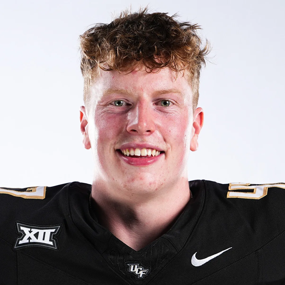 Arthur Kingdom, Football, undefined