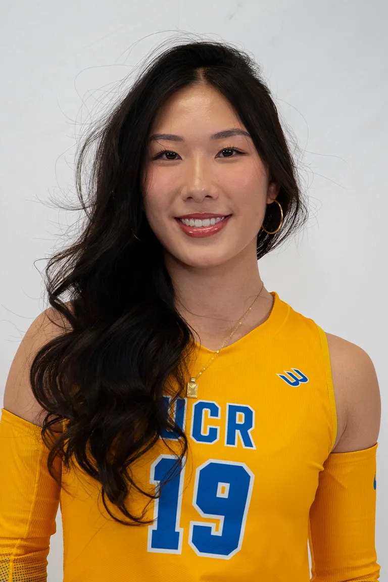 Misu Nguyen, Volleyball, University of California, Riverside