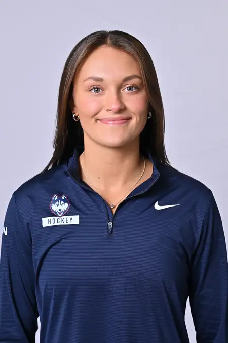 Livvy Dewar, Hockey, University of Connecticut