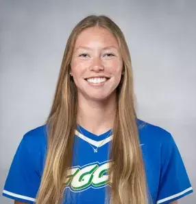 Nikki Gibson, Softball, undefined