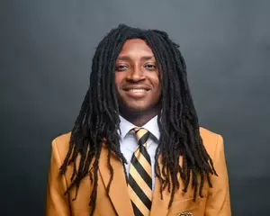 Jean Louis Nunez, Football, undefined