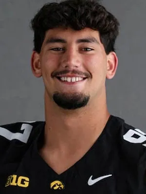 Iose Epenesa, Football, undefined