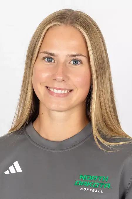 Tehya Armstrong, Softball, University of North Dakota