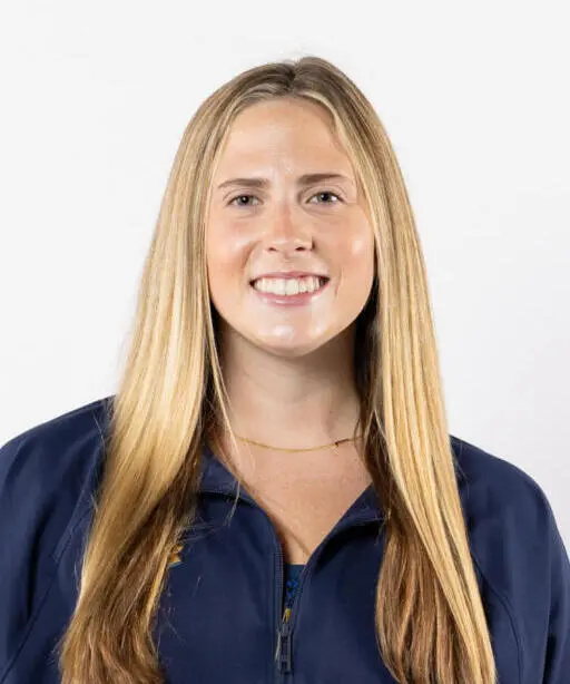 Julieta Tracy, Swimming & Diving, University of Notre Dame
