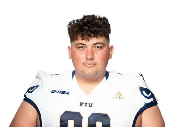 Noah Fernandez, Football, undefined