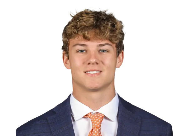 Clark Sanderson, Football, undefined