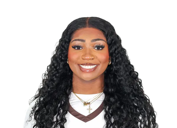 Ada Anamekwe, Basketball, Brown University